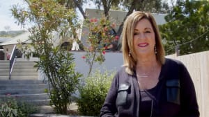Friday Faces: Tour a sunny Orange County home in California with agent Lisa Blanc