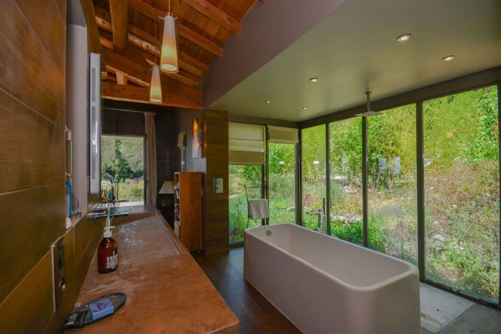 spa like bathroom