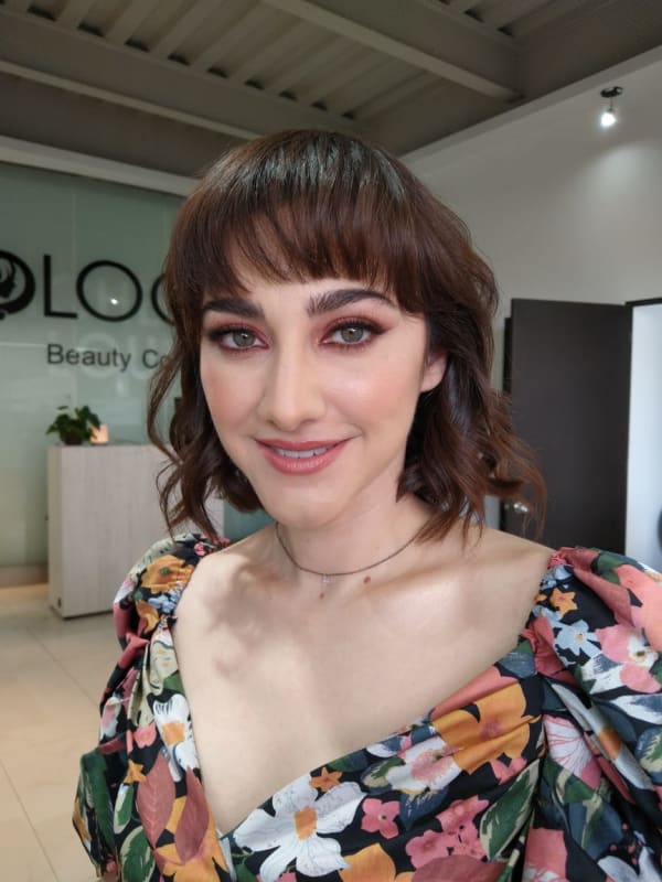 Maquillaje glam para evento social
