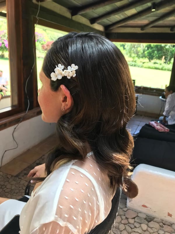 peinado-novia-romantica.jpg_ppzudh