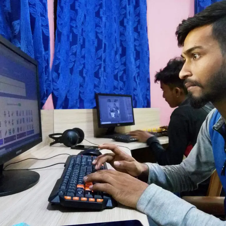 Best PHP and MySQL training in Thakurnagar, Website Development Class Typing_ekqlmj.jpg?_i=AA