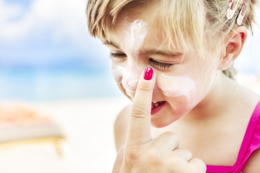 Benzene in Sunscreen Safety and Carcinogens in Everyday Sunscreens