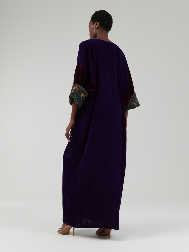 Contrast-Tassel-Neckline-Kaftan