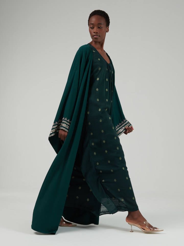 Hand-Embroidered-Abaya