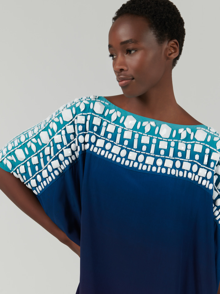 Embellished-Shoulder-Kaftan