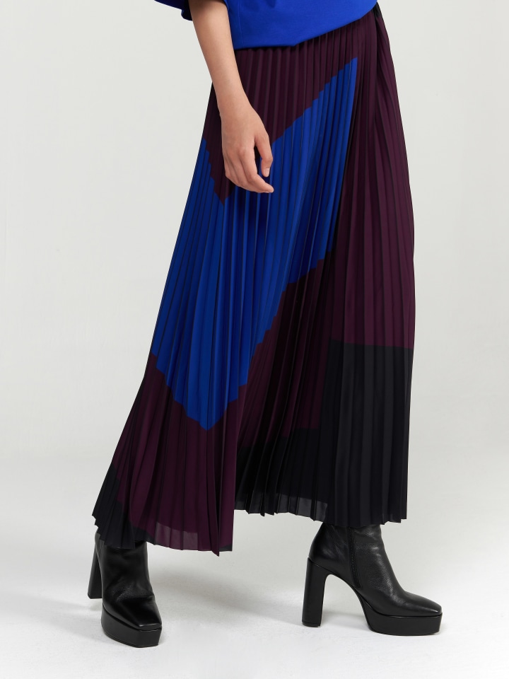 Colour-Block-Pleated-Skirt