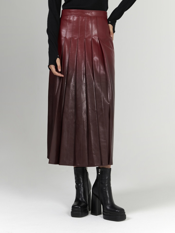 Faux-Leather-Pleated-Skirt