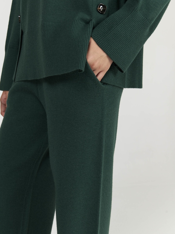 Elasticated-Wide-Leg-Knit-Trousers