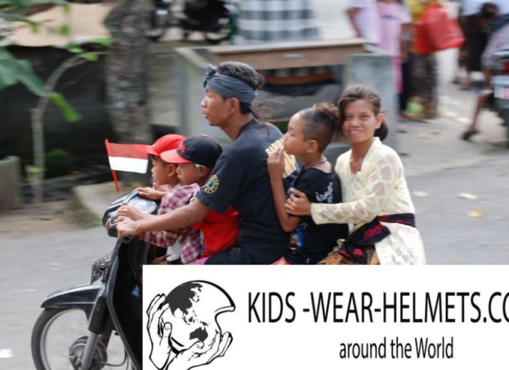 Wir verteilen Helme an Kinder auf der ganzen Welt. Unterstütze diese Projekt, um Kinder die benötigte Sicherheit beim Motoroller/Motorrad fahren zu ermöglichen!