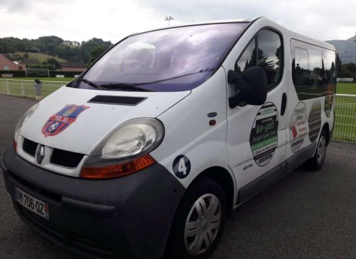 Un mini bus pour l'école de foot !