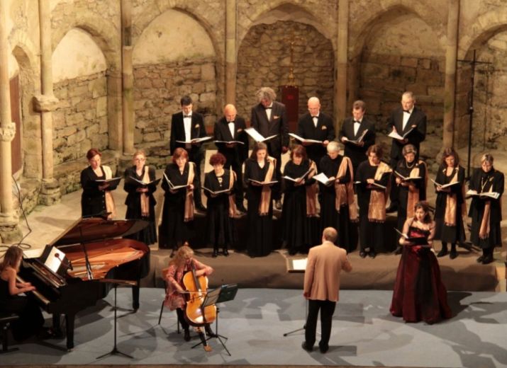 Une Saison de Concerts avec ANGUELOS