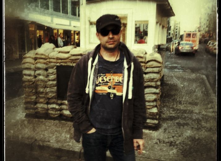 Der Westen brennt - neue Maxi CD von Christian Becker
