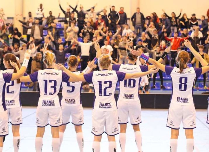 Les Bleues du floorball en Pologne !