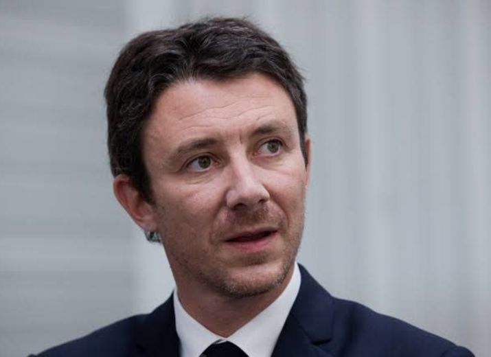 Un toît pour Griveau!