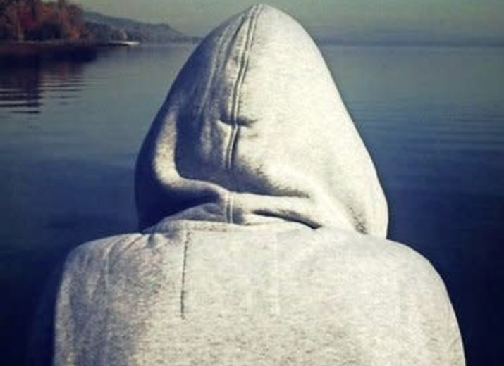 Une personne souffrant de schizophrénie en France a besoin pour des soins de se rendre en Suisse Romande.