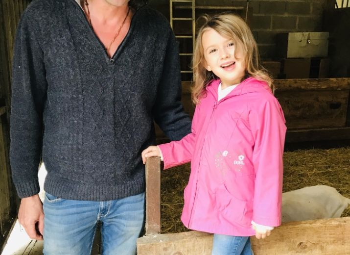 Aider Marc et Léa pour sauver la chèvrerie