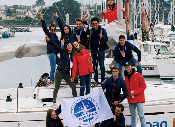 Aidez les matelots à partir à l'aventure !