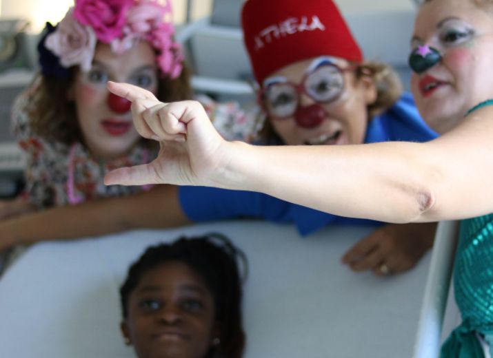 Amour de Clowns a encore besoin de vous pour poursuivre et développer ses visites à l'hôpital !