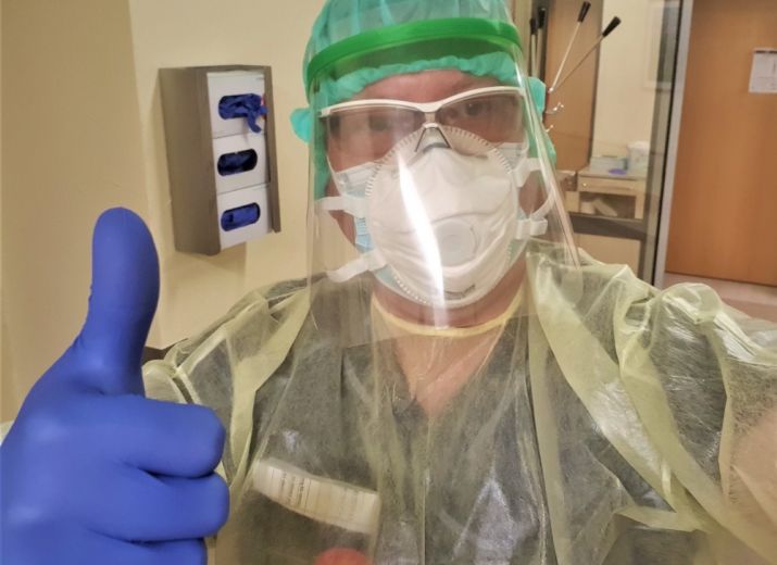 Gesichts-Schutzschilder/Face Shields für Helfer