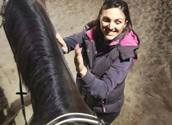 Coup de pouce aux poneys