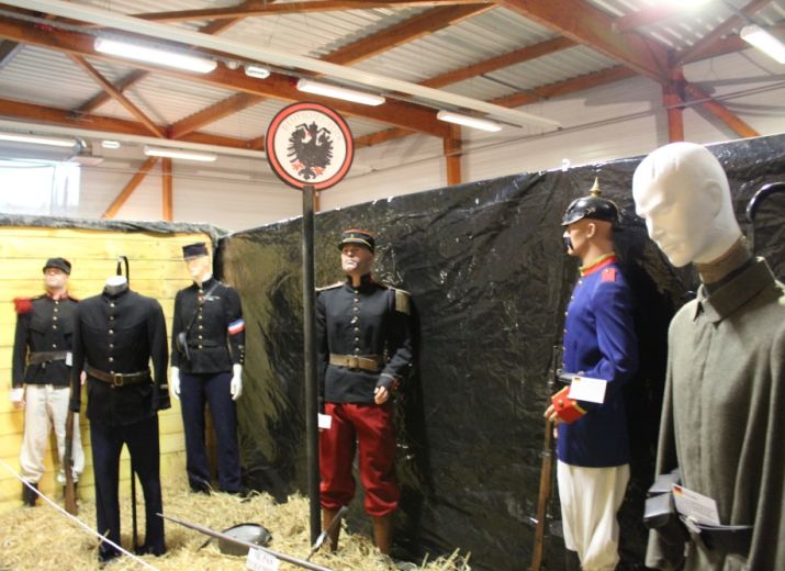 Des mannequins pour ne pas les oublier!