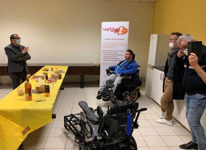 Un fauteuil de foot pour pratiquer ma passion