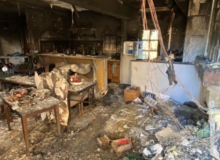 Incendie de la maison de Fred et Mimi