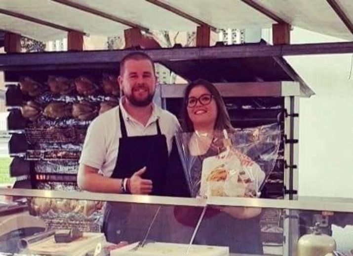 Aide pour la rôtisserie de Manon