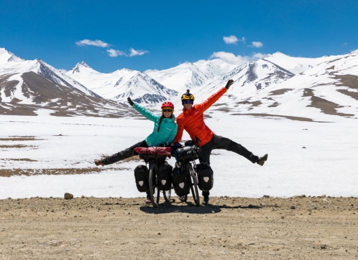 Help two cyclists abducted and robbed in Zanzibar
