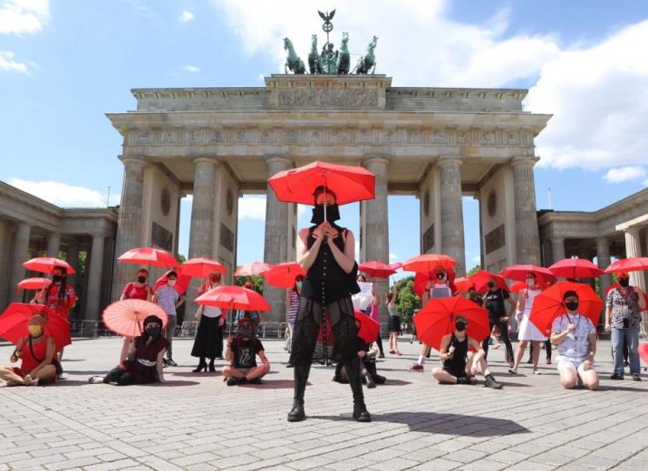GEGEN Sexkaufverbot FÜR mehr Arbeitsrechte