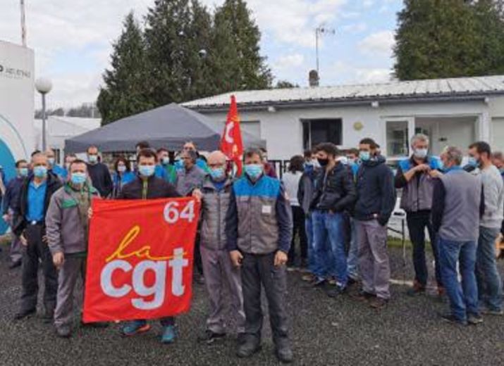 NON aux licenciements de 8 salariés MMP en lutte