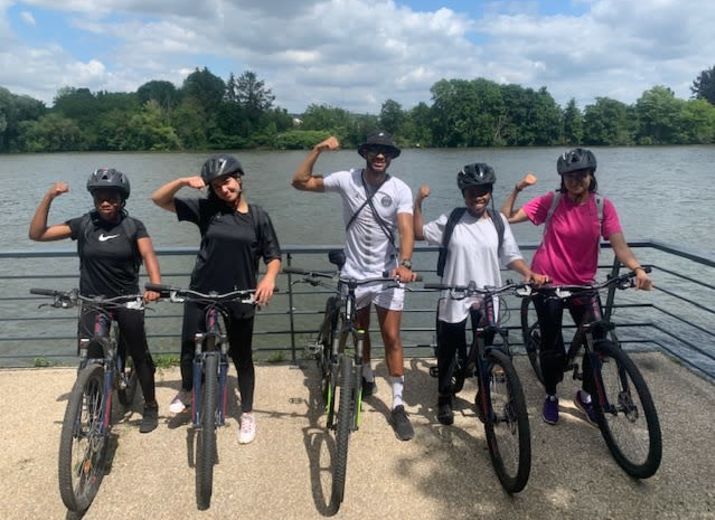 600kms à vélo des Sables d'Olonnes (85) à Ecquevilly (78) au profit de la ligue contre le cancer