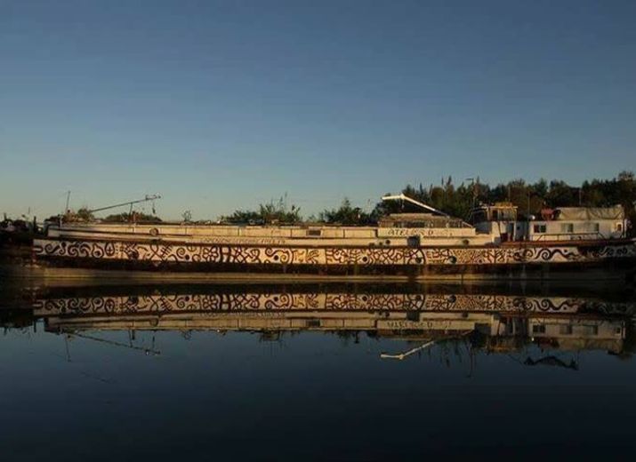 Sauvons l'atelier d'art de la péniche Vagari