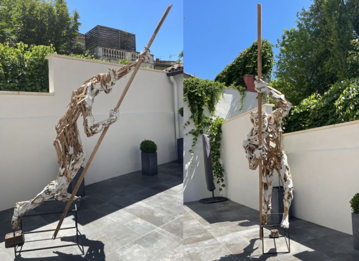 Sculpture en bronze "Quo Vadis" par Raphaël Thierry à L'Isle-sur-la-Sorgue