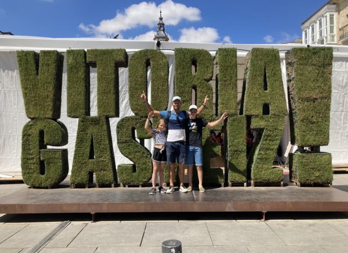 Road to Kona