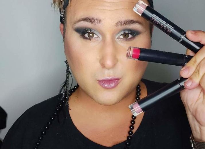 Makeup jusqu'au bout divers projets..