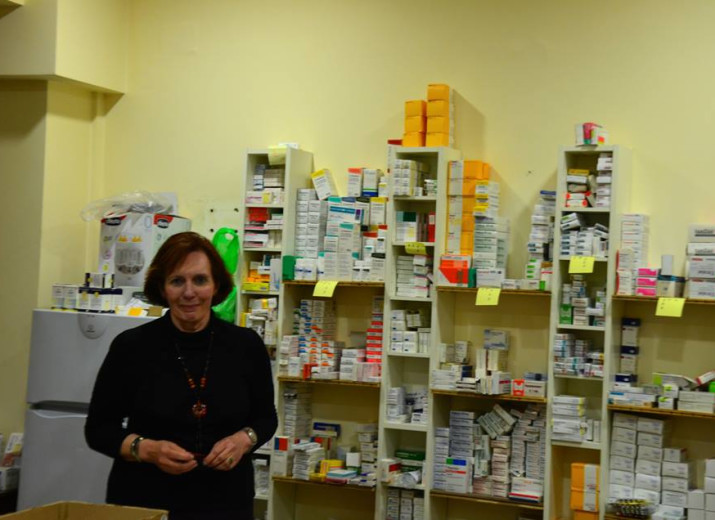Collecte de dons pour acheminer des médicaments au dispensaire de soins d’Athènes afin de les aider à tenir bon dans la tempête !