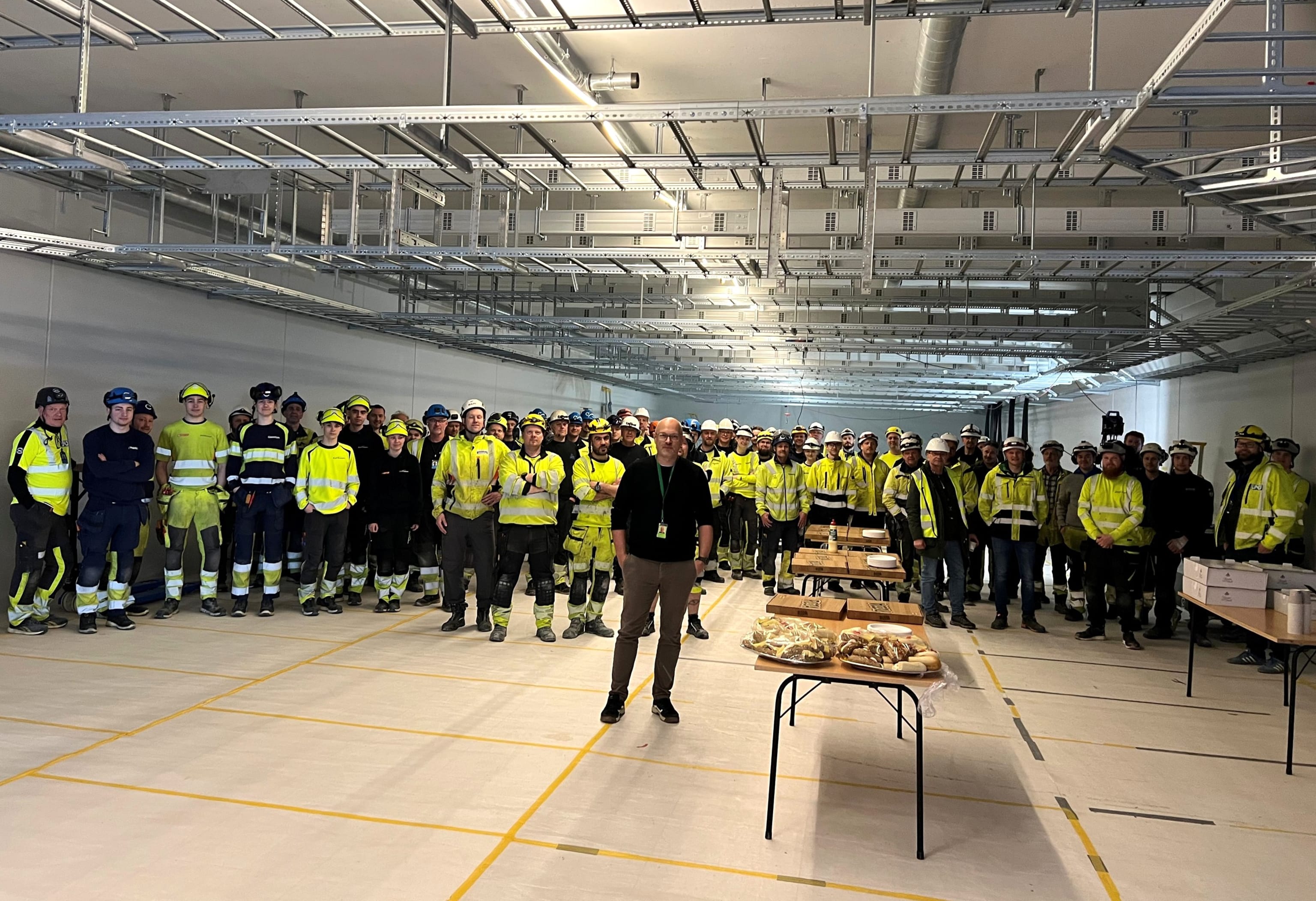 Local suppliers and employees gathered at Lefdal Mine Datacenter in Nordfjord