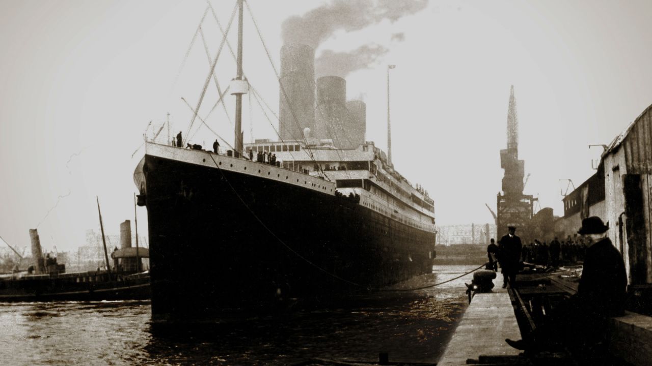 Louis Vuitton Trunk in First Class Luggage on Titanic