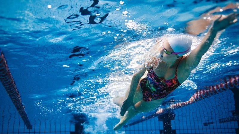 How to avoid swimmer's ear