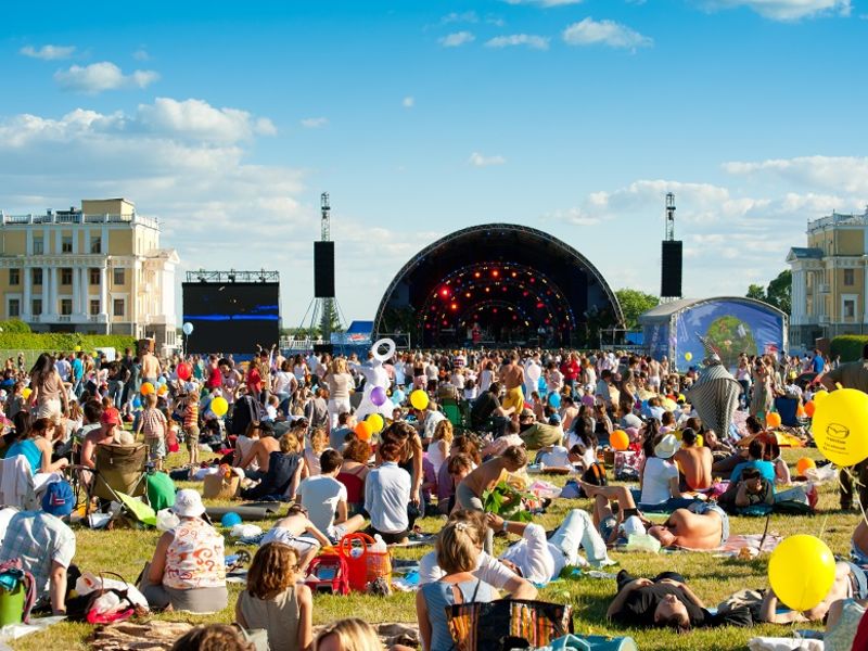 Festival goers in front of stage