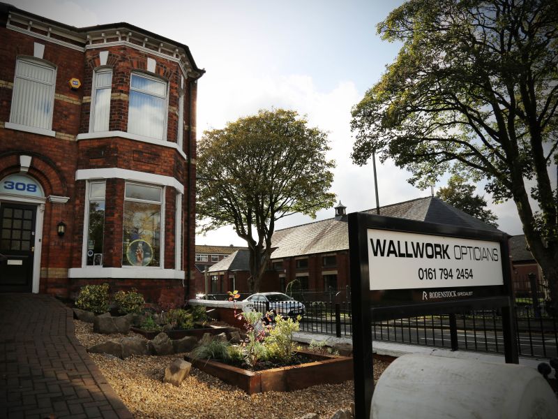 wallwork opticians exterior