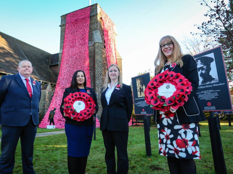 Leightons staff commemorate Remembrance Day