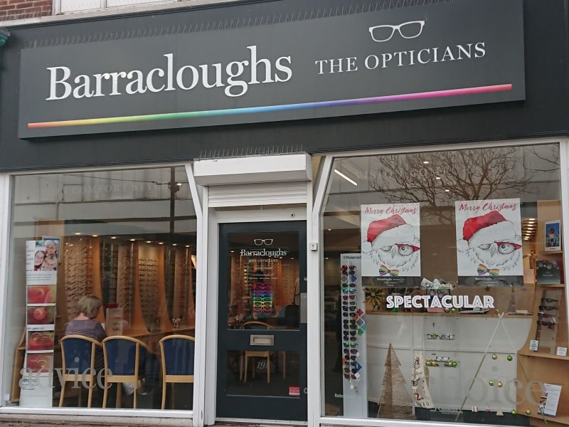 barracloughs opticians eastbourne
