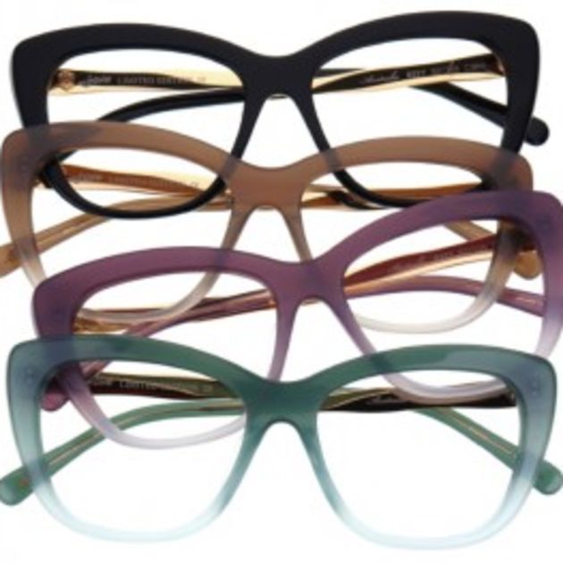 jono hennessy glasses