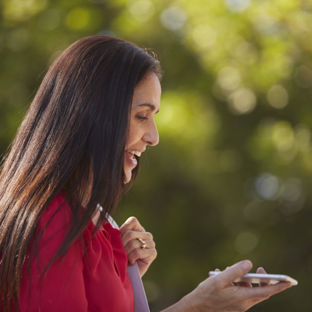 women with phone