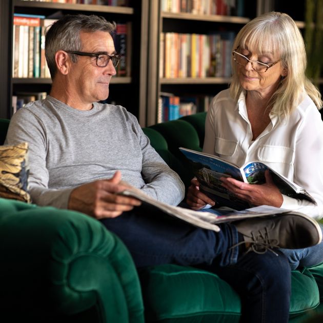 Man and woman reading