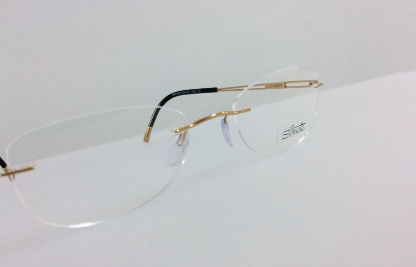 Silhouette frames at Thatcham
