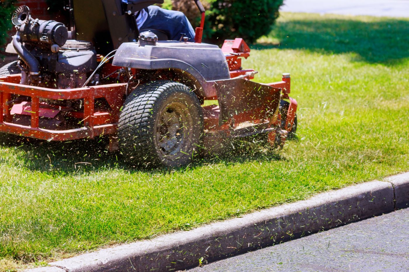 lawnmower decibels