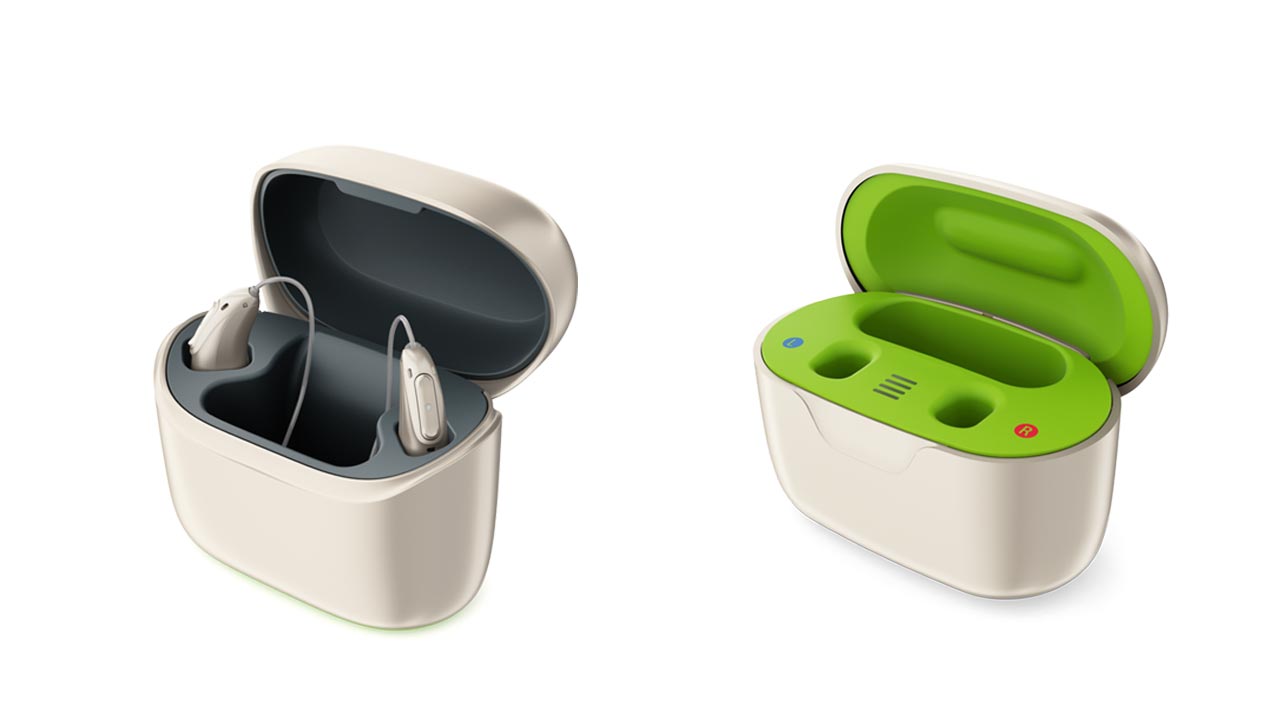 Phonak chargers displayed side by side, with the Phonak Charger Case Go on the left and the Phonak Charger Ease on the right